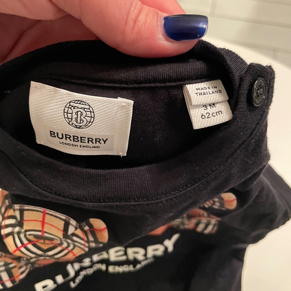 Burberry Thomas the Bear black onesie 3M - Picture 4 of 4